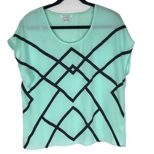 Charming Charlie Geometric Top